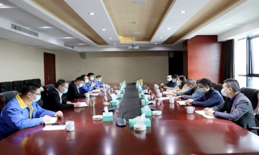 平湖市委常委、宣传部长沈志凤莅临8868体育首页登录调研疫情防控和复工复产情况